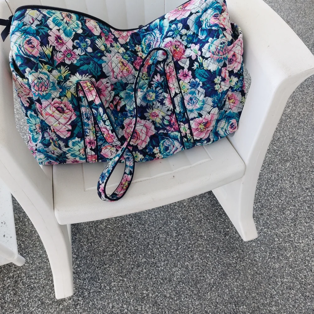 Large Duffel Travel Bag Garden Grove NWOT - Picture 4 of 5